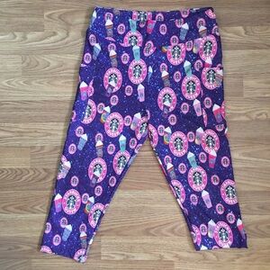 Starbucks Novelty “Starbucks Queen” Capris Leggings: Size OS